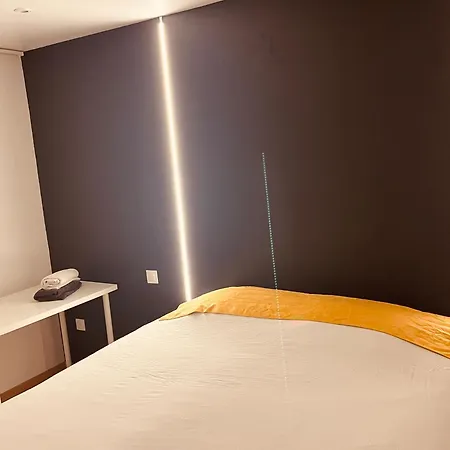 La Mulhouse, Acces Bale 20min, Proche Gare Tgv Lägenhet