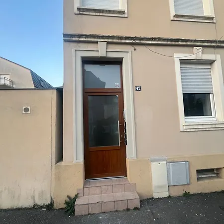 Apartamento La Mulhouse, Accès Bâle 20min, Proche Gare Tgv