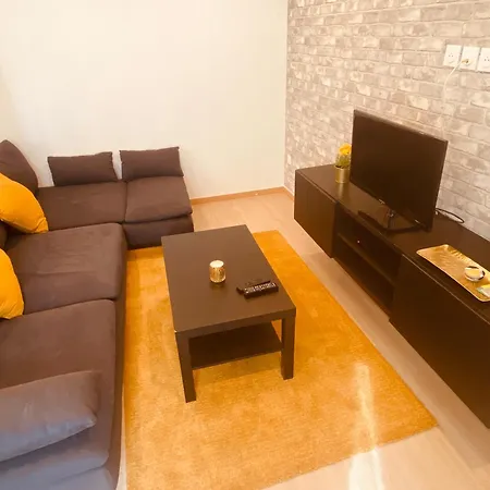 Lägenhet La Mulhouse, Acces Bale 20min, Proche Gare Tgv