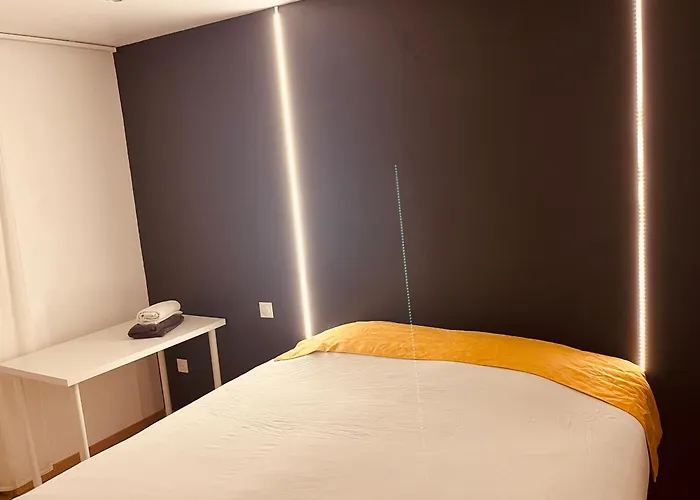 La Mulhouse, Acces Bale 20min, Proche Gare Tgv Appartement