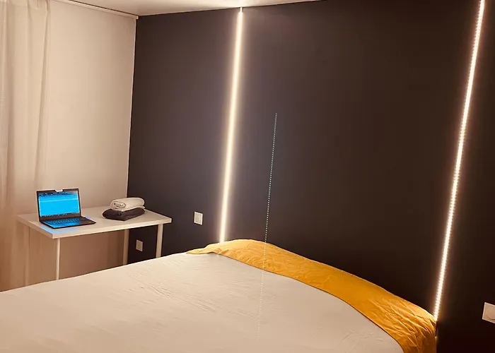 Appartement La Mulhouse, Acces Bale 20min, Proche Gare Tgv Mulhouse